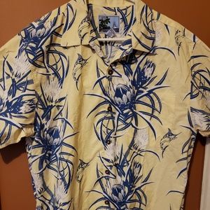 Bluewater AFTCO Large yellow blue floral marlin